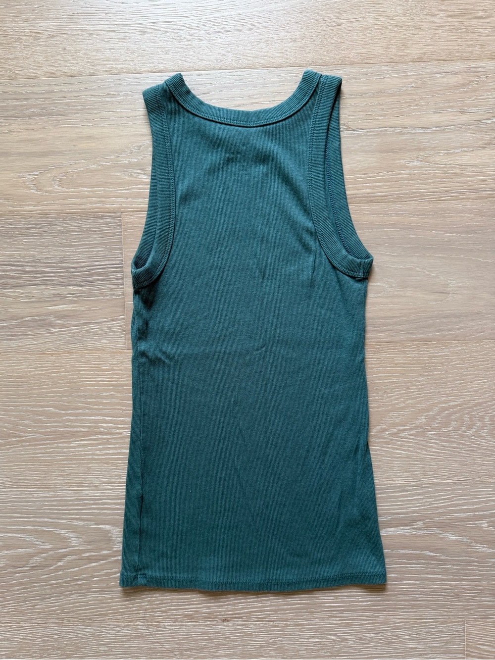 Blue-Green Ribbed Tank Top - Picture 2 of 3